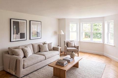 4 bedroom detached house for sale, Twemlow Avenue, Poole Park, Poole, Dorset, BH14