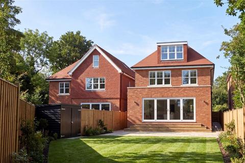4 bedroom detached house for sale, Twemlow Avenue, Poole Park, Poole, Dorset, BH14