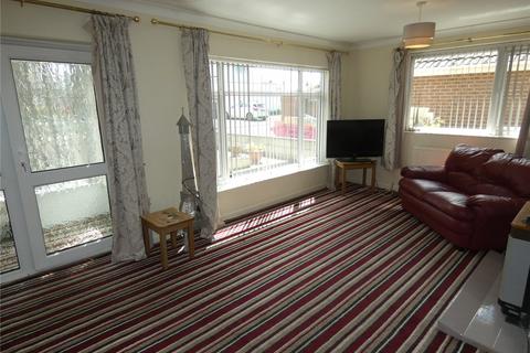 2 bedroom house for sale, Seabank Drive, PRESTATYN, Clwyd, LL19