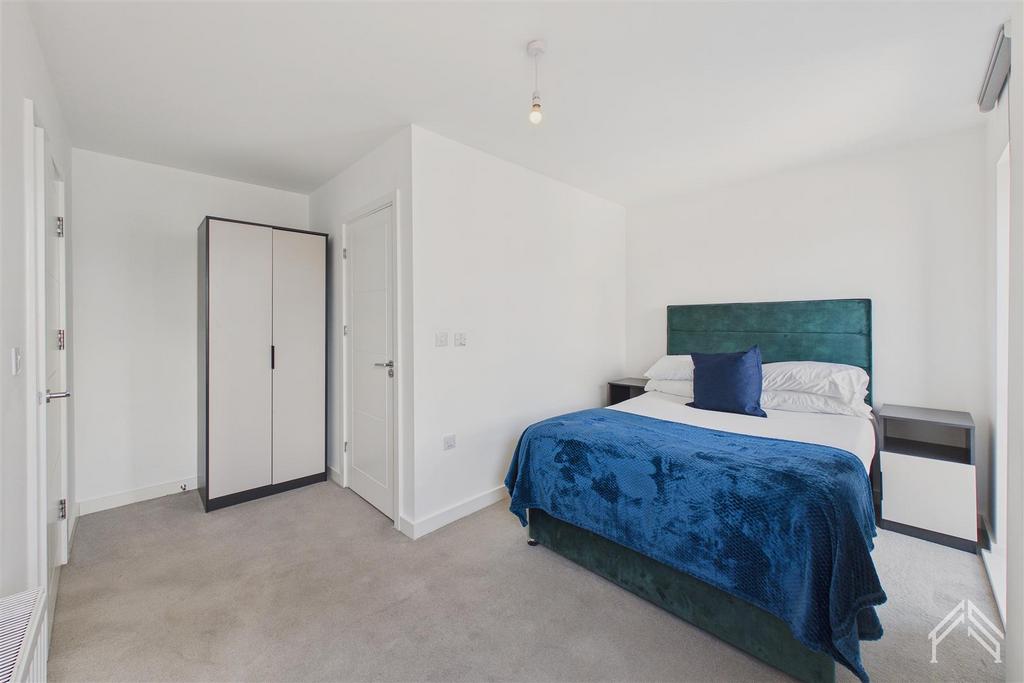 Apartment in Birmingham, West Midlands - View 3