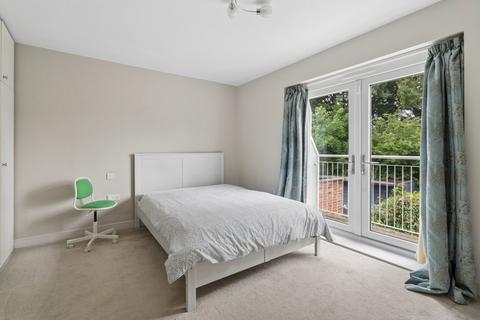 3 bedroom terraced house for sale, Thirlmere Gardens, Northwood HA6