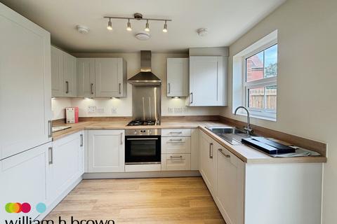 2 bedroom house to rent, Fumitory Close, Ipswich