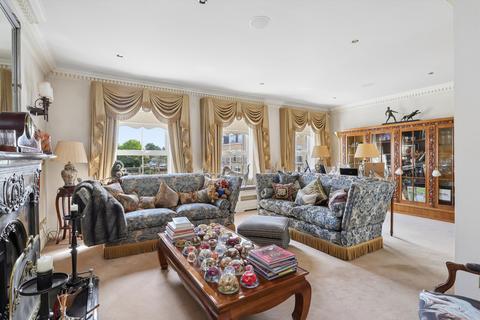 4 bedroom townhouse for sale, Clearwater Place, Long Ditton, Surbiton, Surrey KT6
