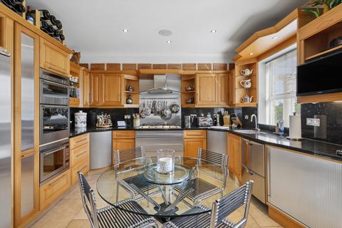 4 bedroom townhouse for sale, Clearwater Place, Long Ditton, Surbiton, Surrey KT6