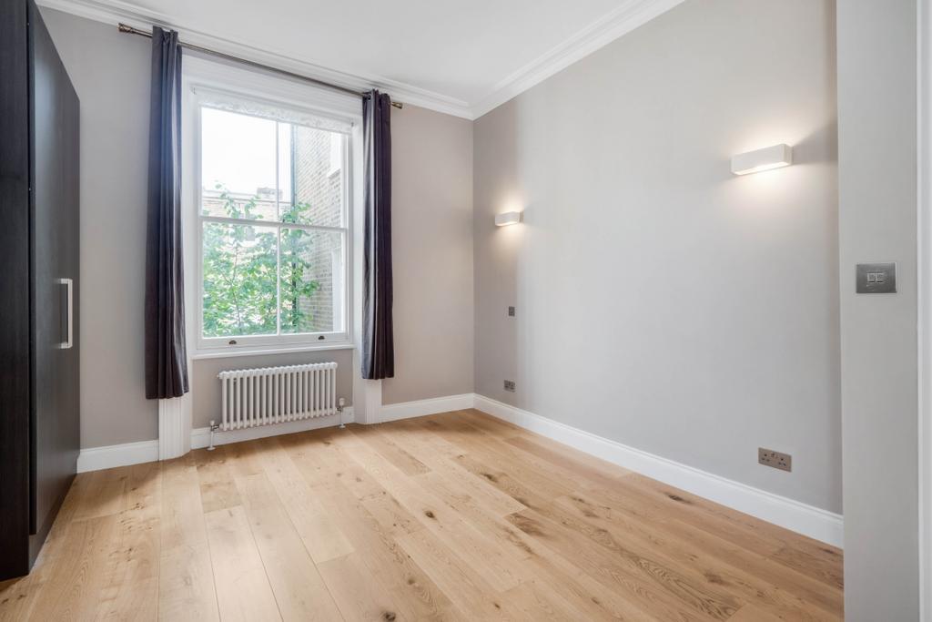 Apartment in London, Brook Green - View 2
