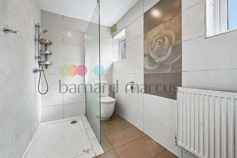 4 bedroom house to rent, Lancing Road, CROYDON