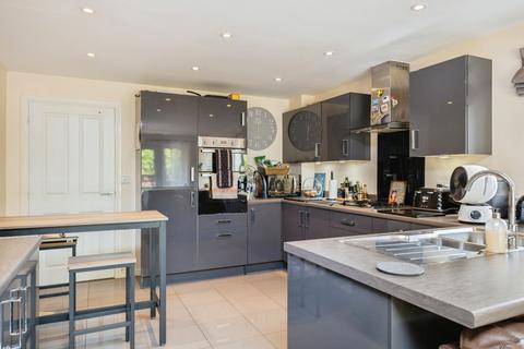 4 bedroom detached house for sale, Finistere Avenue, DAWLISH, Devon, EX7