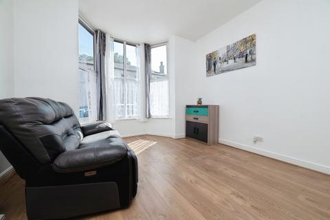 1 bedroom ground floor flat for sale, Coltman Street, Hull