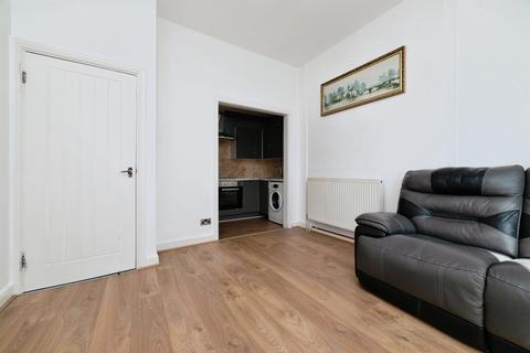 1 bedroom ground floor flat for sale, Coltman Street, Hull