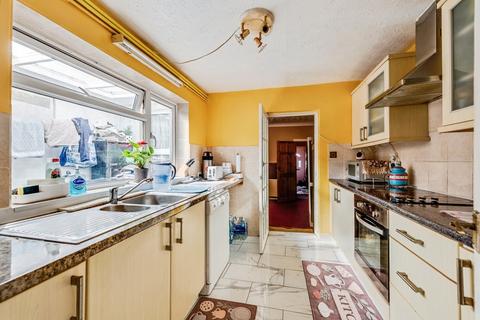 2 bedroom terraced house for sale, Crombey Street, Swindon, Wiltshire, SN1