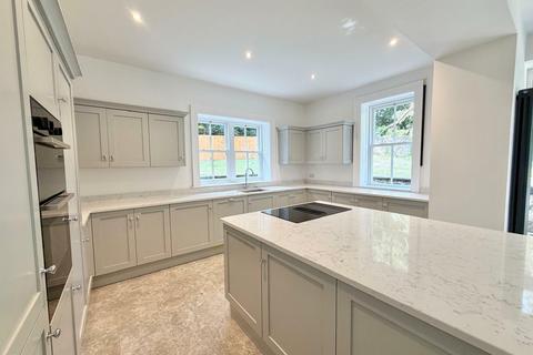4 bedroom semi-detached house to rent, Lewis Road, Neath, SA11 1DQ