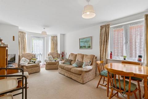 1 bedroom retirement property for sale, Minster Drive, Herne Bay