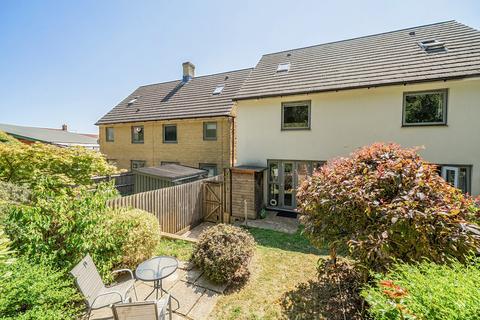 3 bedroom end of terrace house for sale, Graces Field, Gloucestershire GL5