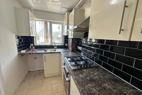 Ambassador Close, Hounslow, TW3