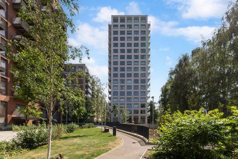 3 bedroom apartment for sale, Starboard Way, London, E16