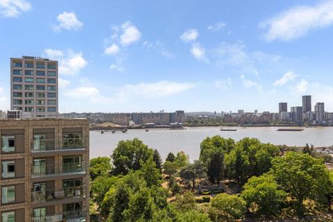 3 bedroom apartment for sale, Starboard Way, London, E16