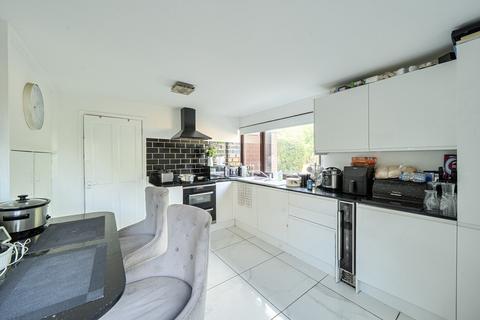 3 bedroom end of terrace house for sale, Blackbird Leys Road, Oxford, Oxfordshire