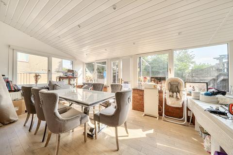 3 bedroom end of terrace house for sale, Blackbird Leys Road, Oxford, Oxfordshire