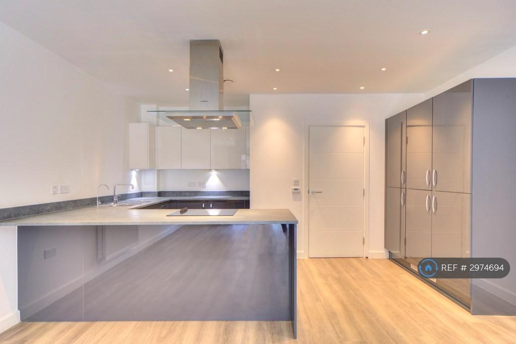 Apartment in London, Royal Borough of Greenwich - View 3