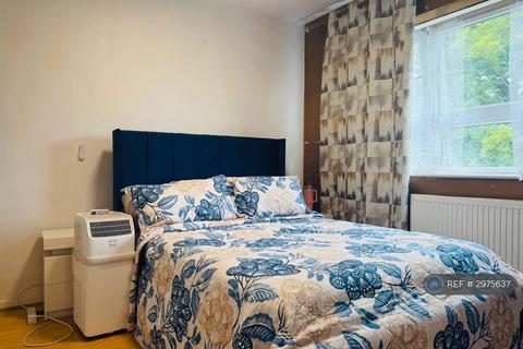 1 bedroom flat to rent, John Burns Drive, Barking, IG11