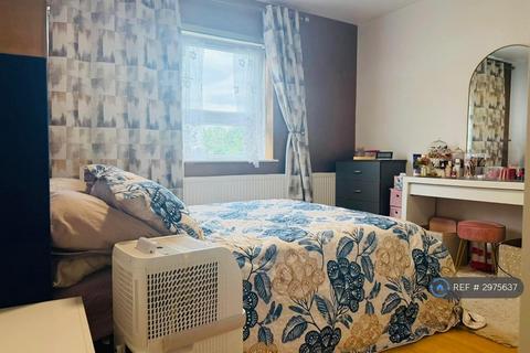 1 bedroom flat to rent, John Burns Drive, Barking, IG11
