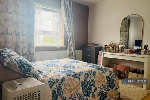 1 bedroom flat to rent, John Burns Drive, Barking, IG11