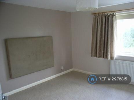 Apartment in Reading - View 3