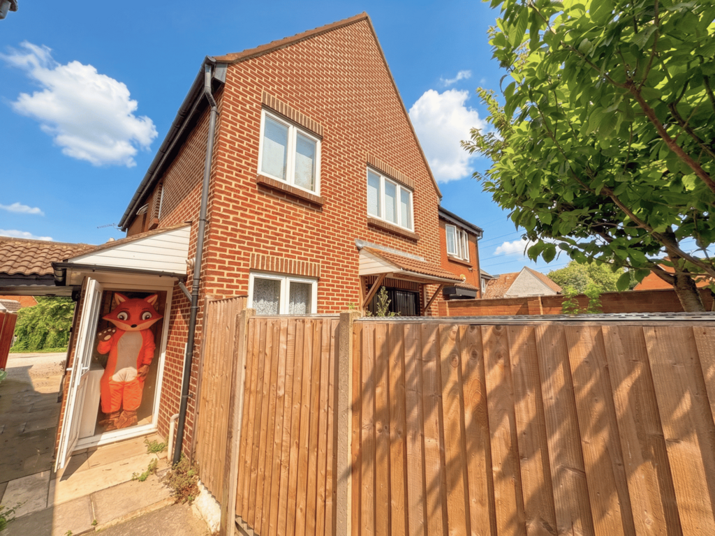 Detached house exterior