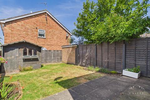 2 bedroom semi-detached house for sale, Lilac Close, Burbage