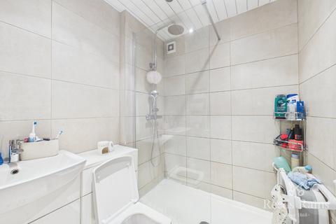 2 bedroom terraced house to rent, Claremont Road, Greater Manchester M6