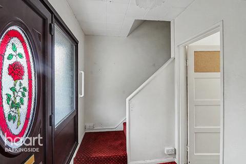 Tower Close, Hainault