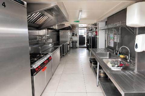 2 bedroom flat for sale, Forest Road, Walthamstow