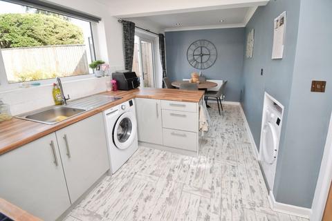 3 bedroom semi-detached house for sale, Belmont Close, Bridgwater TA6