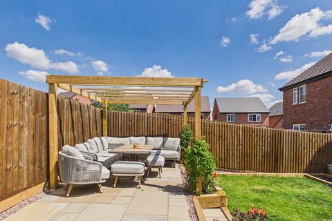 3 bedroom detached house for sale, Upnor Way, Staffordshire ST16