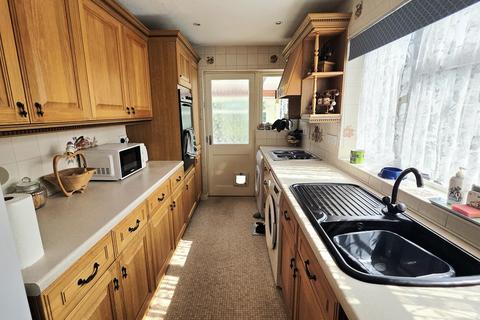 3 bedroom semi-detached house for sale, Bridgewater Road, Brackley