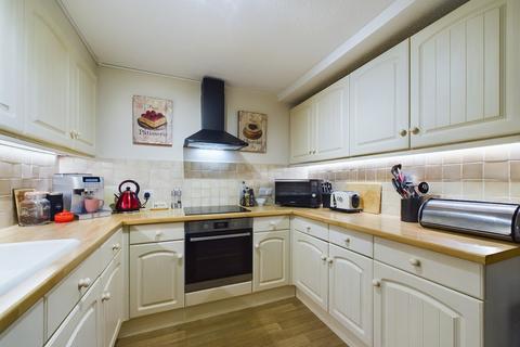 2 bedroom apartment for sale, Drake Court, The Hoe PL1