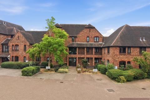 1 bedroom apartment for sale, Quaker Lane, Waltham Abbey