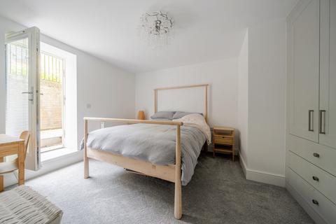 1 bedroom flat for sale, Copers Cope Road, Beckenham, Kent, BR3