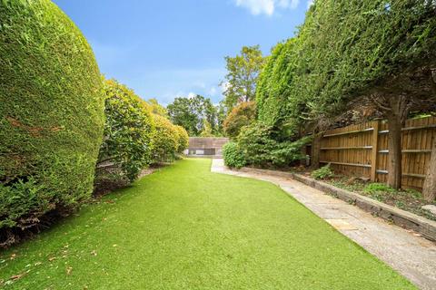 undefined, Minster Road, Bromley, Kent, BR1