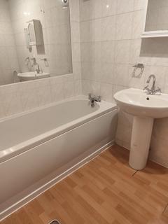 2 bedroom flat to rent, Akenside Terrace, Newcastle upon Tyne NE2