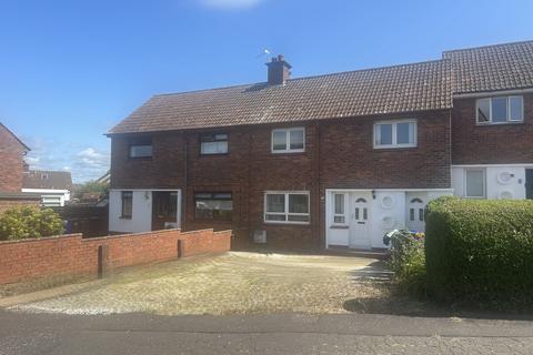 3 bed terraced house for rent in Glendale Crescent, Ayr KA7
