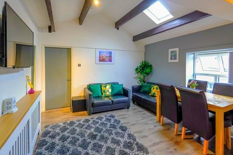 4 bedroom block of apartments for sale, Otley Road, Leeds