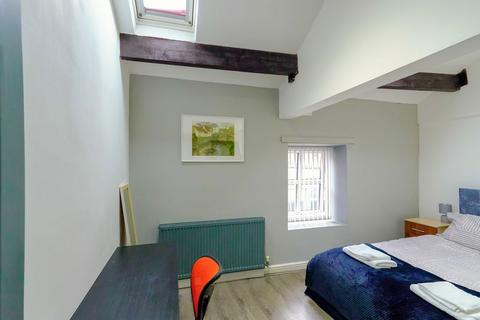 4 bedroom block of apartments for sale, Otley Road, Leeds