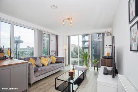 2 bedroom apartment for sale, Lockgate Square, Salford, M5