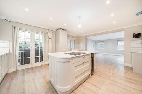 undefined, Goldcrest Mews, London W5
