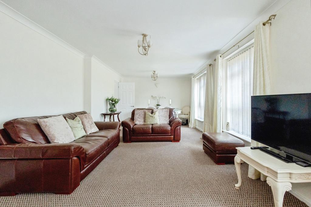 House in Manchester, Greater Manchester - View 6