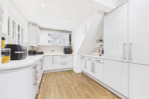 4 bedroom detached house for sale, Pembridge Close, Telford TF2
