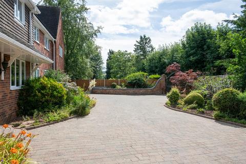 5 bedroom detached house for sale, Quarry Park Road, Stourbridge
