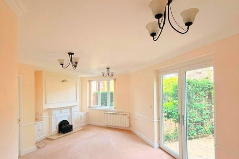 2 bedroom retirement property for sale, Bushell Drive, Solihull, West Midlands, B91