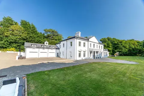 Maison, 1394 m²